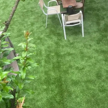 Apartment Con Ombrellone E Lettini