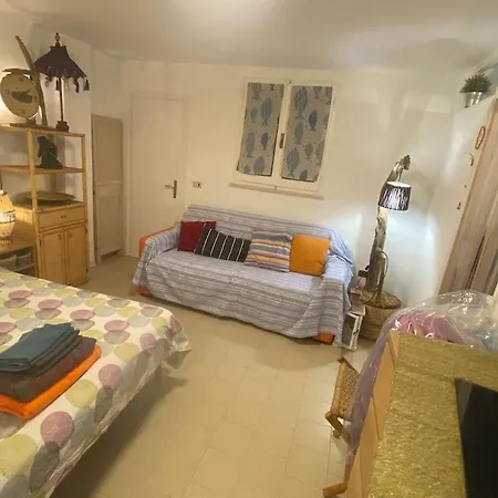 Con Ombrellone E Lettini Apartment
